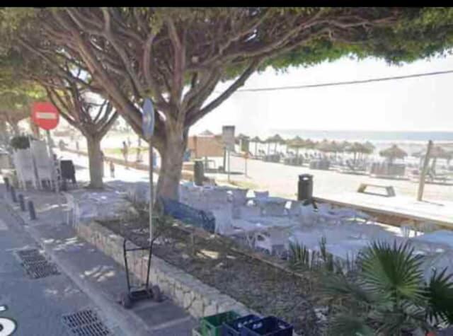 Apartamento En Primera Linea De Playa El Palo Màlaga Exteriér fotografie