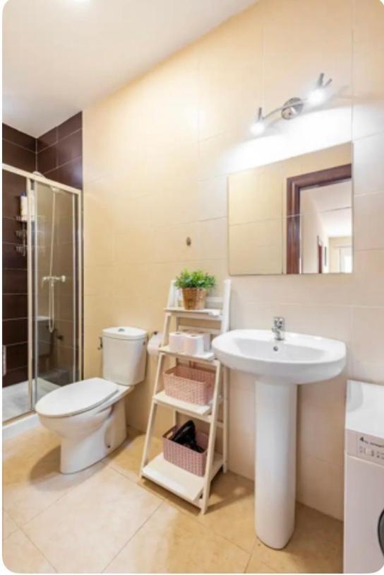Apartamento En Primera Linea De Playa El Palo Màlaga Exteriér fotografie